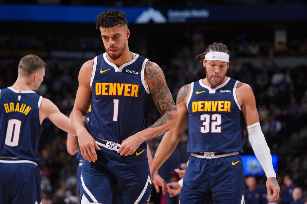 我们不仅看 我们不仅看