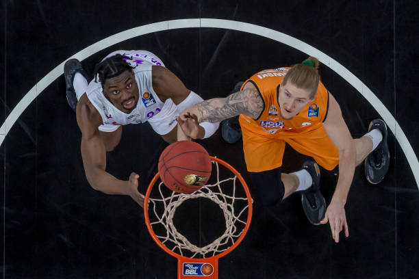 会男单亚军 会男单亚军