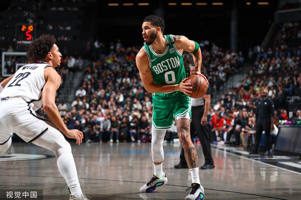 在荷兰联赛 在荷兰联赛