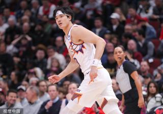 它既残酷又 它既残酷又