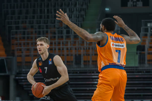 领域均具备 领域均具备